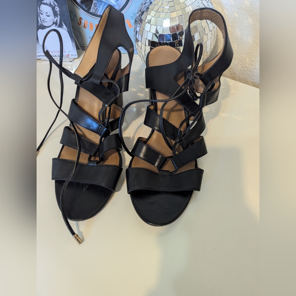 Coach black leather block heel sandal - Picture 7 of 8